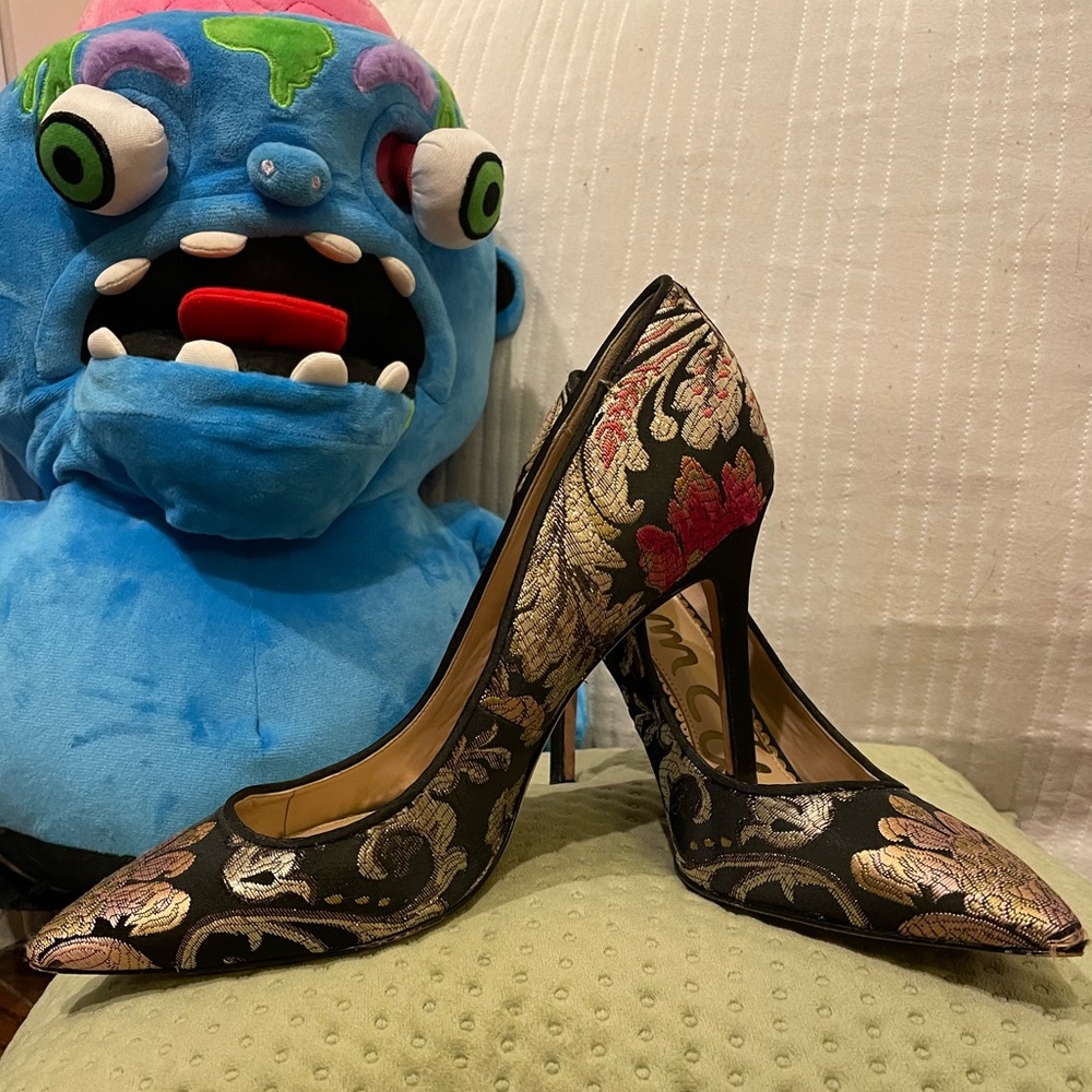 SAM EDLEMAN floral fabric pumps